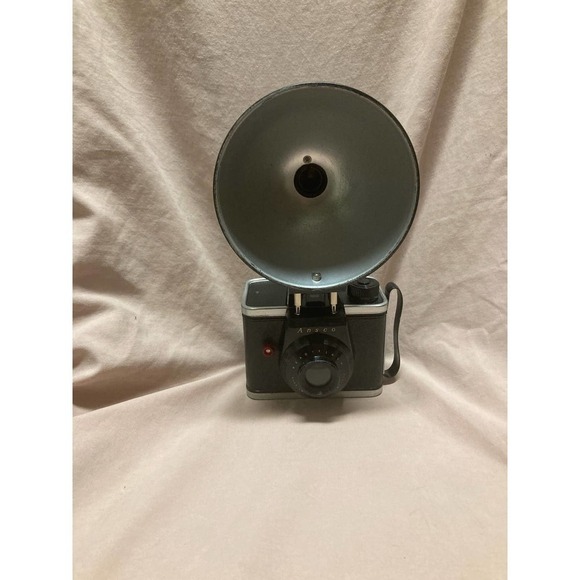 Vintage Ansco Ready Flash 620 Film Camera w/ Side Strap Not Tested - Picture 1 of 2